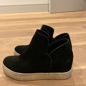 Steve Madden Black Suede Wedge